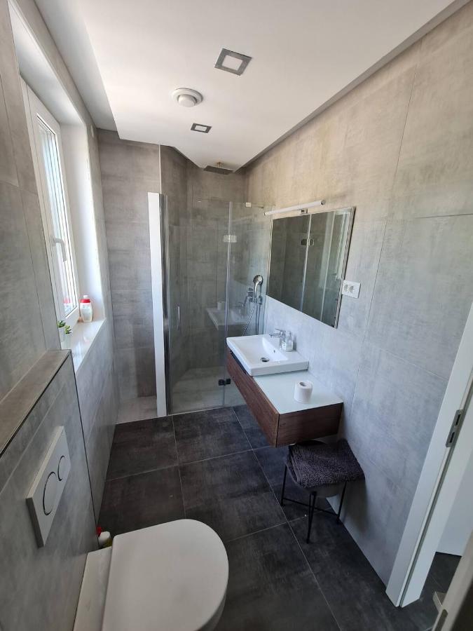 Villa Capris Apartments Koper Exteriér fotografie