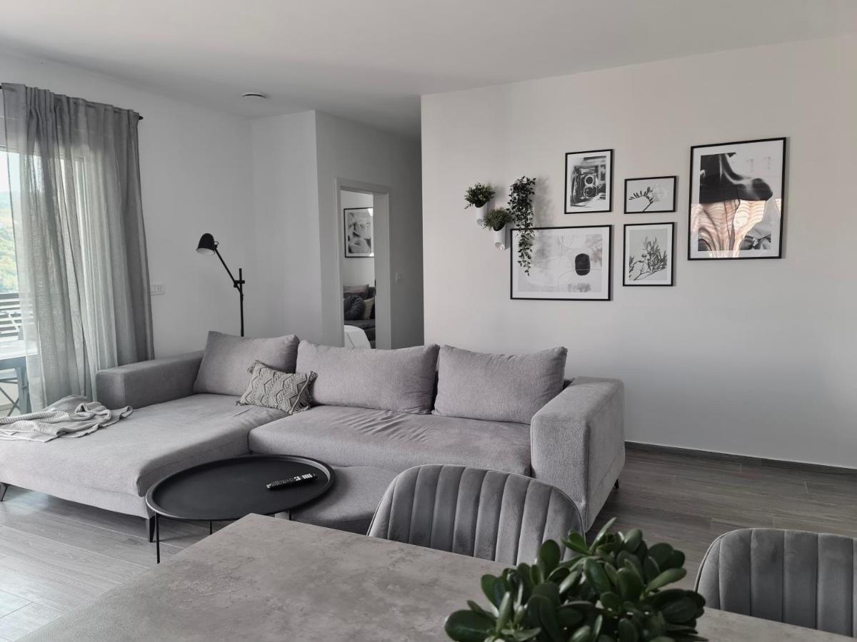 Villa Capris Apartments Koper Exteriér fotografie